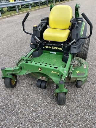 2017 John Deere Z915B Equipment Image0