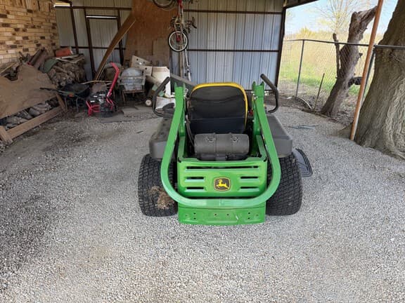 Image of John Deere Z915E equipment image 3