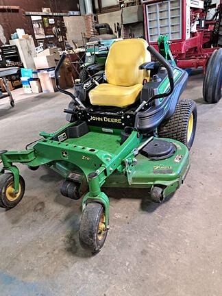 Image of John Deere Z915E equipment image 1