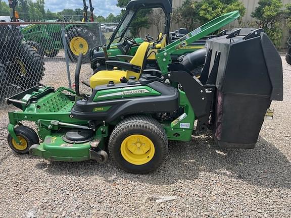 Image of John Deere Z915E equipment image 1