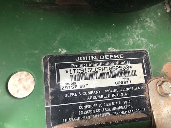 Image of John Deere Z915E equipment image 1