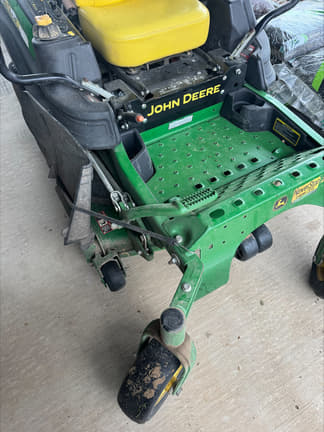 Image of John Deere Z915E equipment image 4