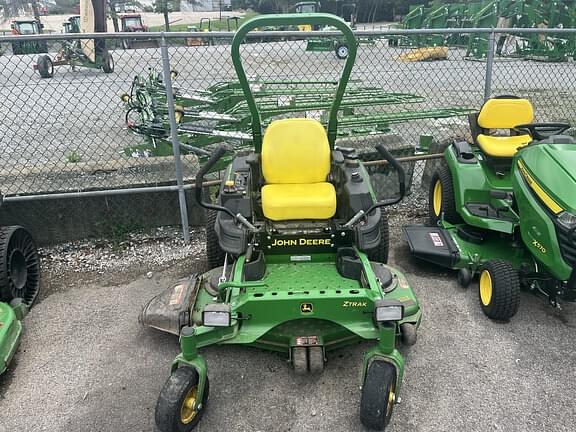 Image of John Deere Z915E equipment image 1