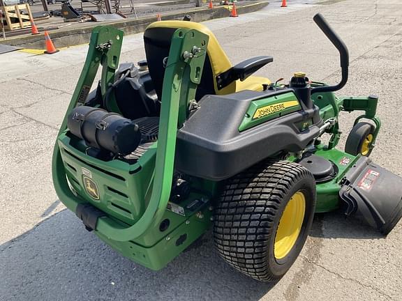 Image of John Deere Z915E equipment image 2