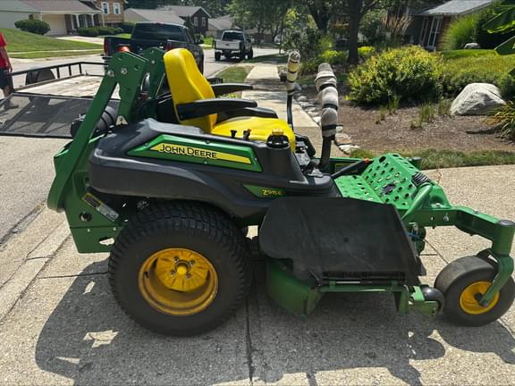 Image of John Deere Z915E equipment image 1
