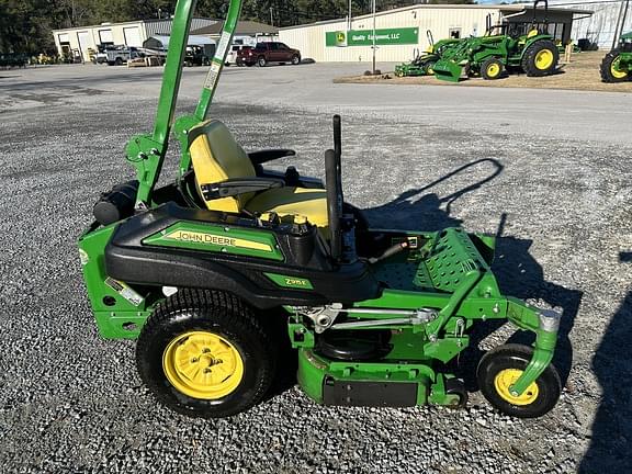 Image of John Deere Z915E equipment image 1