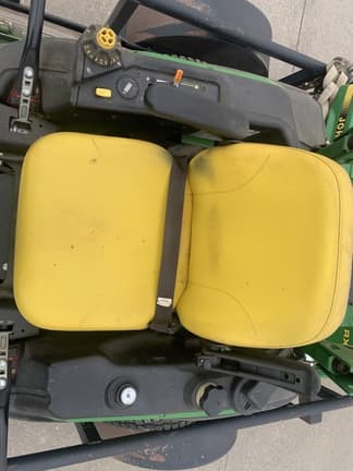 Image of John Deere Z915E equipment image 4