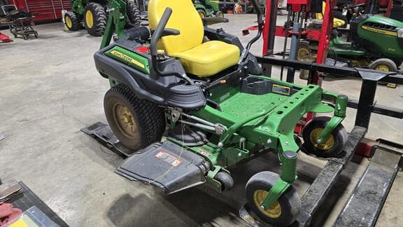 Image of John Deere Z915E equipment image 4