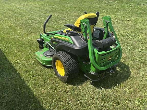 Image of John Deere Z915E equipment image 4