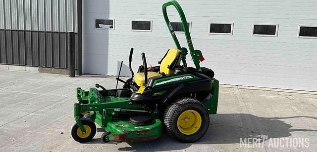 Image of John Deere Z915E equipment image 1