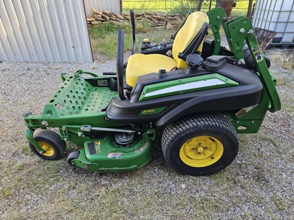 Image of John Deere Z915E Primary image