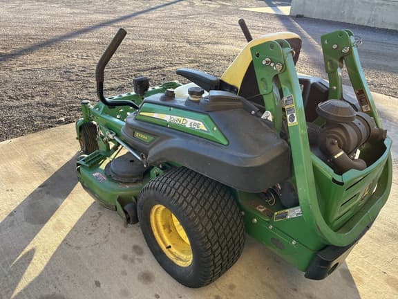 Image of John Deere Z920M equipment image 1