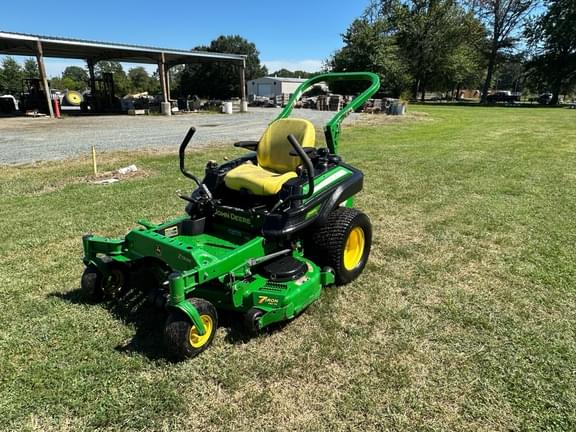 Image of John Deere Z920M equipment image 1