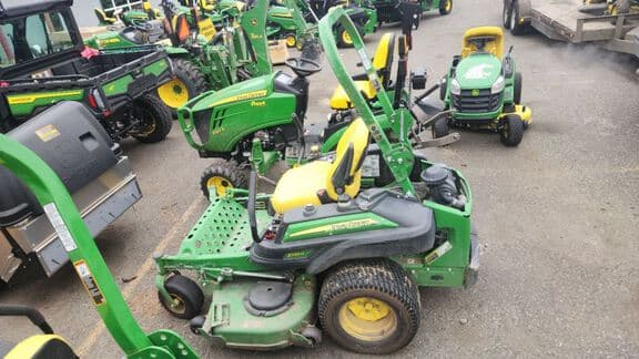 Image of John Deere Z920M equipment image 1