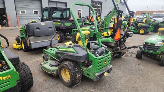 Image of John Deere Z920M equipment image 2