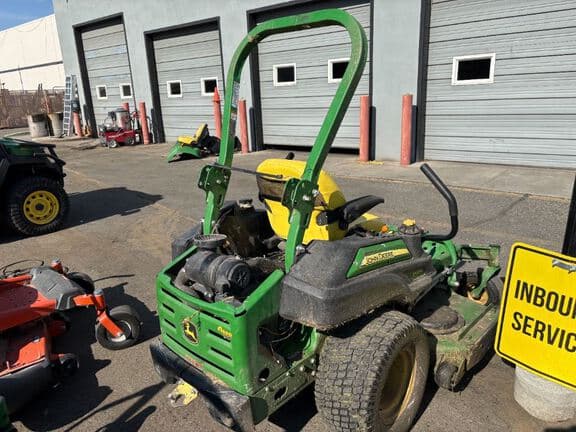 Image of John Deere Z920M equipment image 4