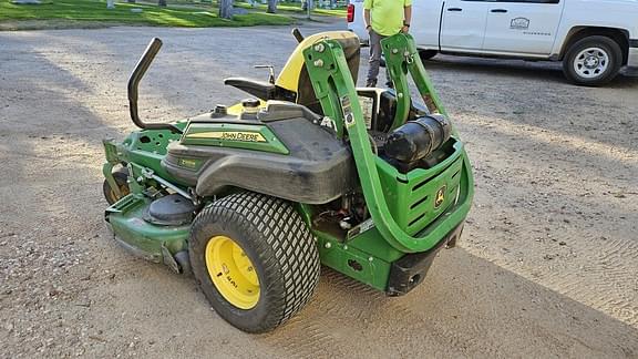 Image of John Deere Z925M equipment image 3