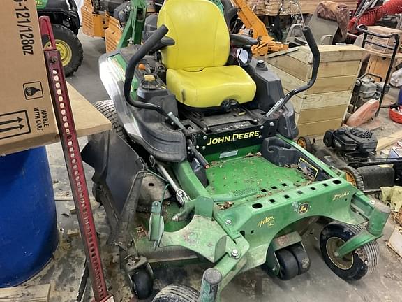 Image of John Deere Z930M equipment image 2