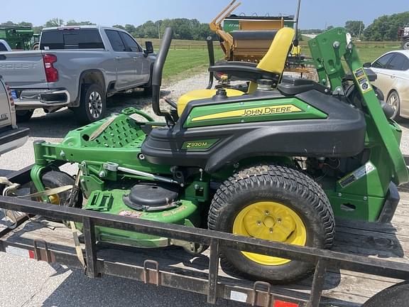 Image of John Deere Z930M equipment image 1