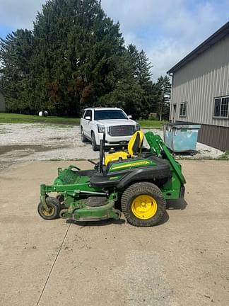 Image of John Deere Z930M equipment image 1