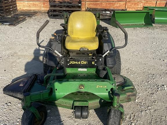 Image of John Deere Z930M equipment image 3
