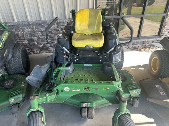 2017 John Deere Z930M Equipment Image0