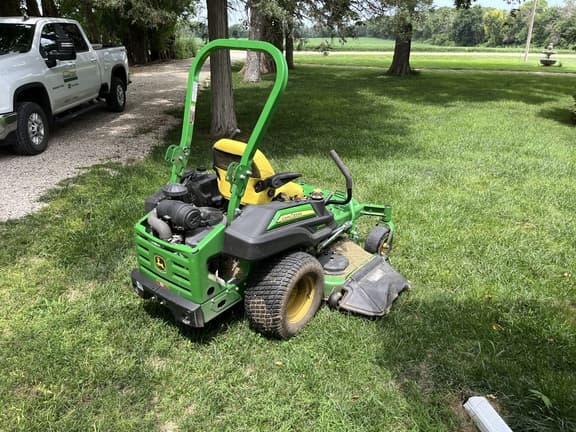 Image of John Deere Z930M equipment image 2