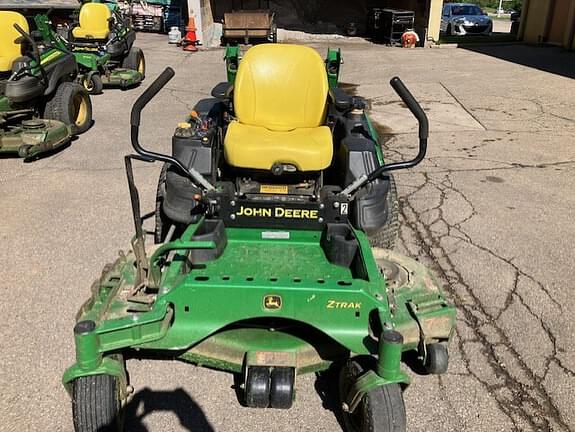 Image of John Deere Z930M equipment image 1