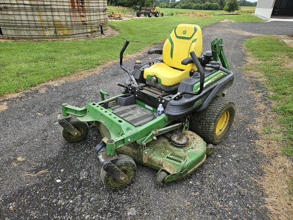 2017 John Deere Z930M Equipment Image0