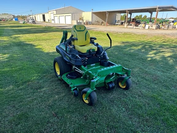 2017 John Deere Z930M Equipment Image0