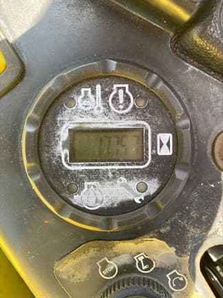 Image of John Deere Z930M equipment image 4