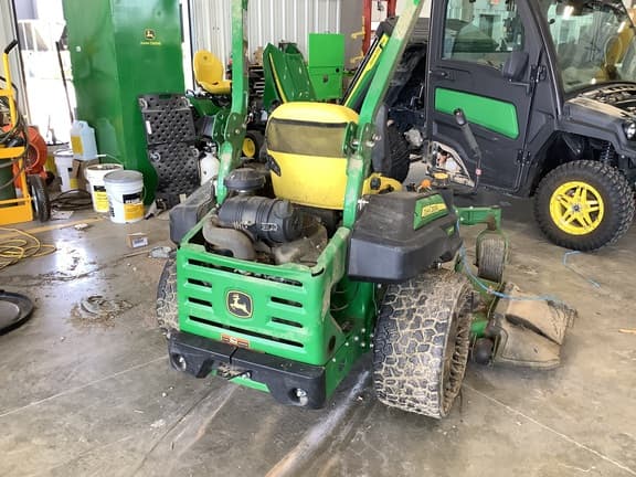 Image of John Deere Z930R equipment image 3