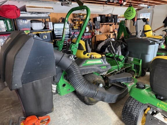 Image of John Deere Z930R equipment image 2