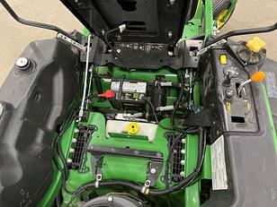 Main image John Deere Z930R 17