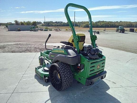 Image of John Deere Z930R equipment image 2