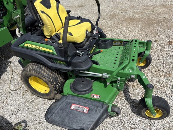 2017 John Deere Z945M Equipment Image0