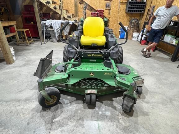 Image of John Deere Z950M equipment image 1