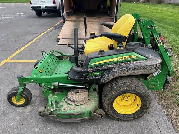 Image of John Deere Z950M equipment image 2
