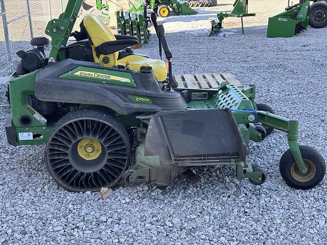 Image of John Deere Z950R equipment image 4