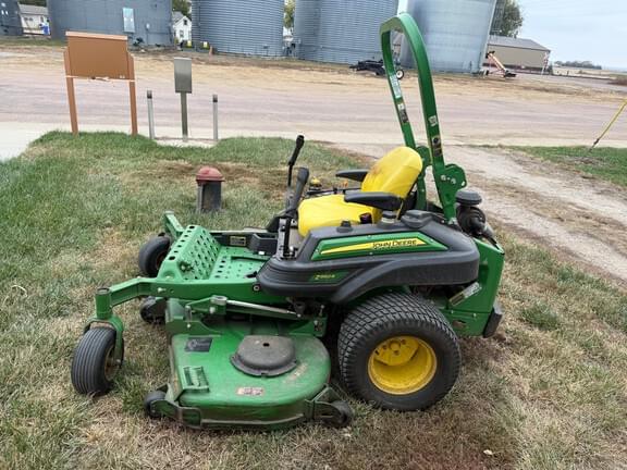 Image of John Deere Z950R equipment image 1