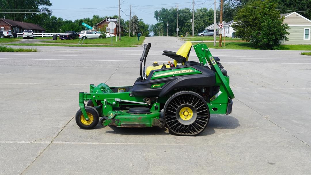 Image of John Deere Z950R Primary image