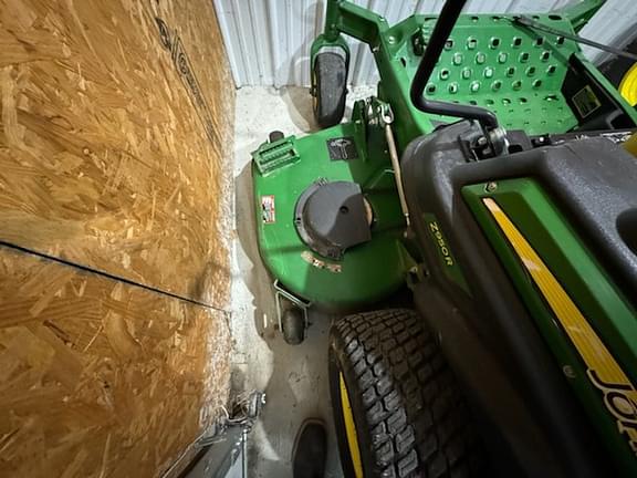 Image of John Deere Z950R equipment image 1
