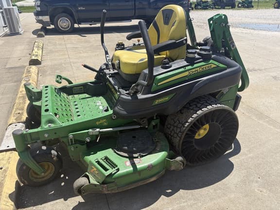 Image of John Deere Z960M equipment image 1