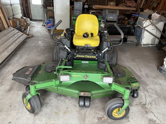2017 John Deere Z960M Equipment Image0