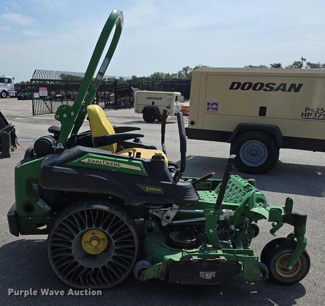 Image of John Deere Z960M equipment image 3