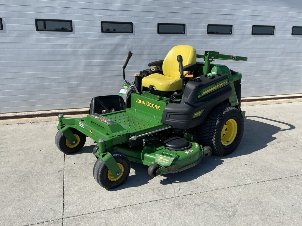 2017 John Deere Z997R Equipment Image0