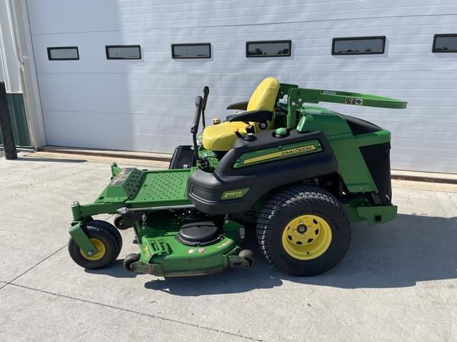 Image of John Deere Z997R equipment image 1