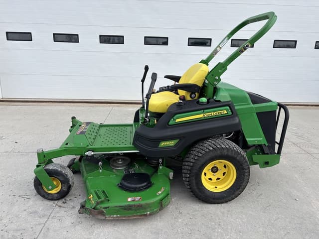 Image of John Deere Z997R equipment image 1
