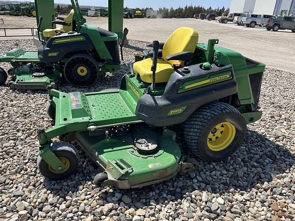Image of John Deere Z997R equipment image 2