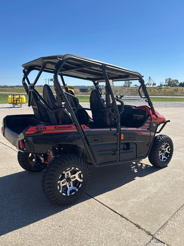 Image of Kawasaki Teryx4 800 EPS LE equipment image 2